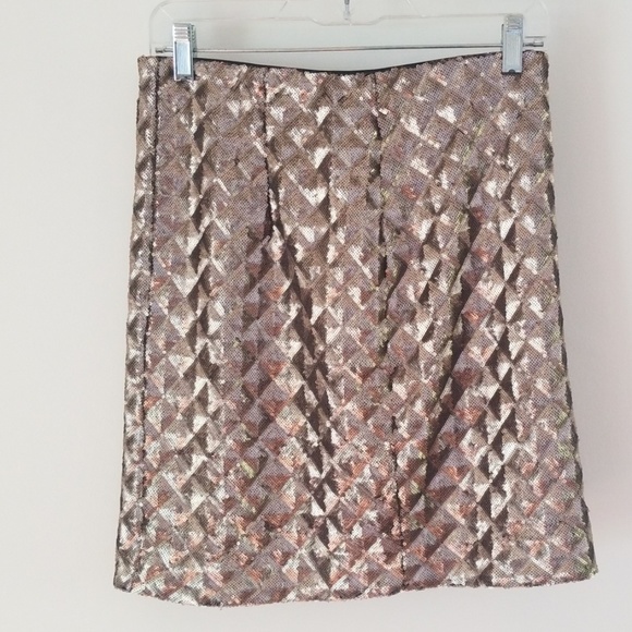NWT gold sequin mini skirt - Picture 1 of 5